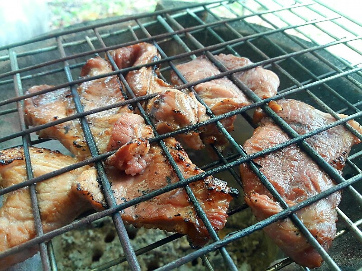 ยำครกหัวปลี หมูย่าง+ปลากรอบ