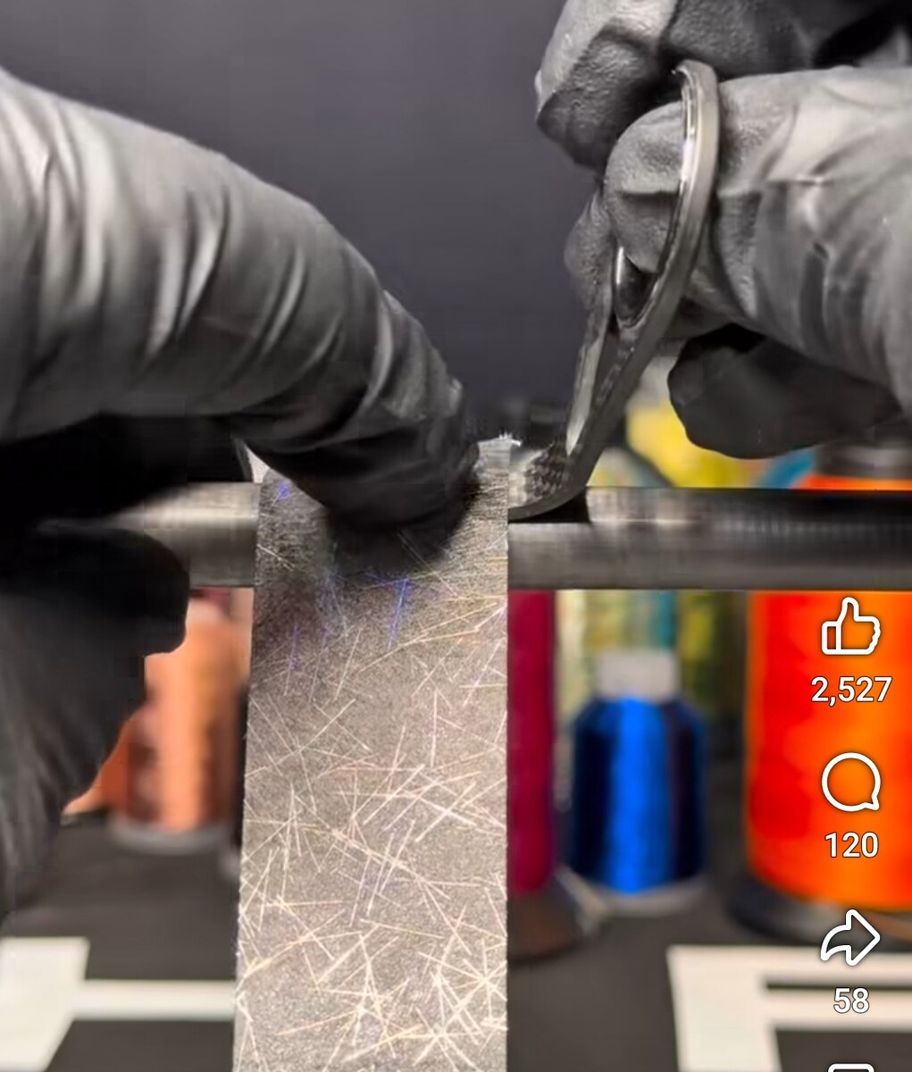 สอบถามน้าๆครับแผ่นที่เค้าเอามันไกด์คือแผ่นอะไรครับ..แล้วกาซื้อได้ที่ไหนครับ