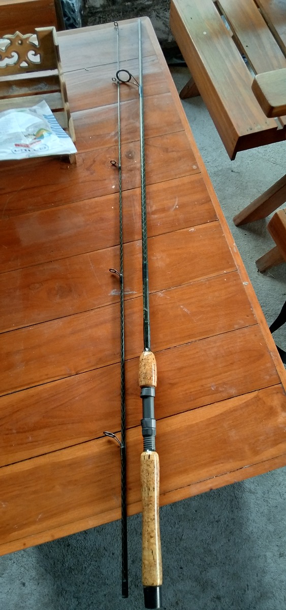 คันเบ็ดตกสปิ๋วรุ่นเก่า Daiwa รุ่น Power Mesh Samurai   