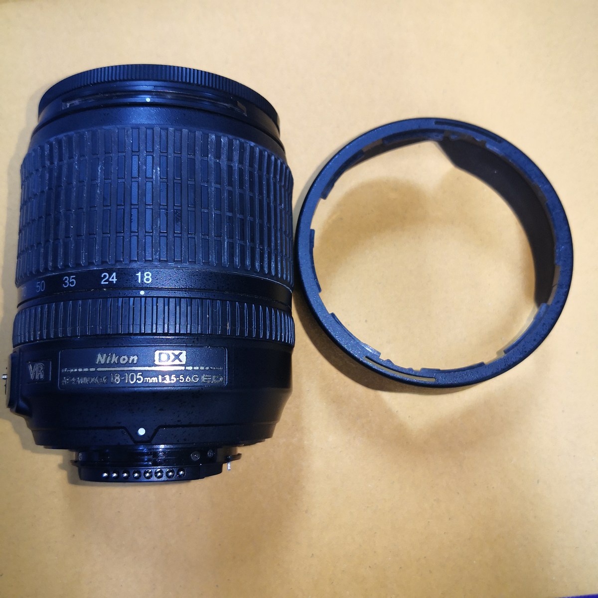 Lens Nikon​18-105​