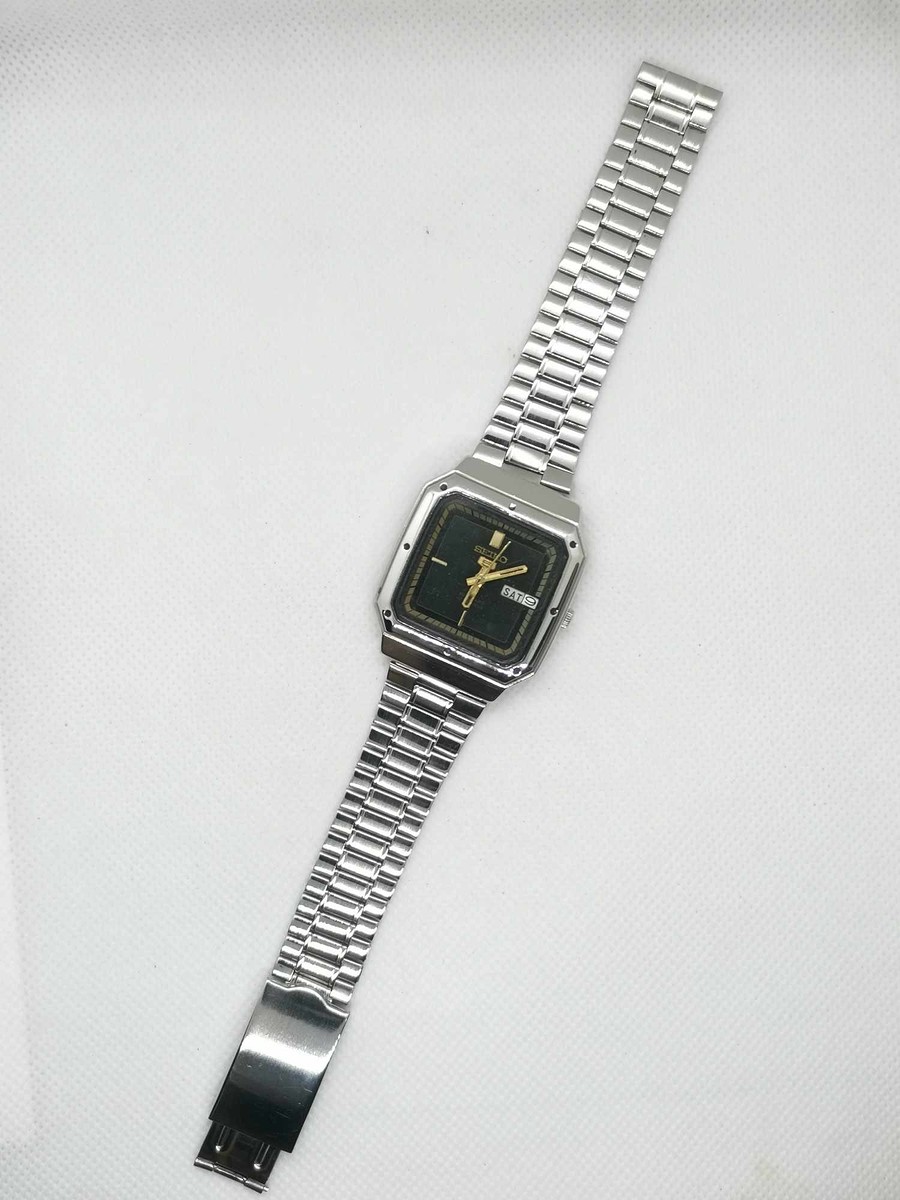 นาฬิกา Seiko 5​ Automatic 6309 Man 1970-1979 Japan หน้า​TV หน้าปัดสีดำ ของแท้100%

นาฬิกาเก่าคลาสิ