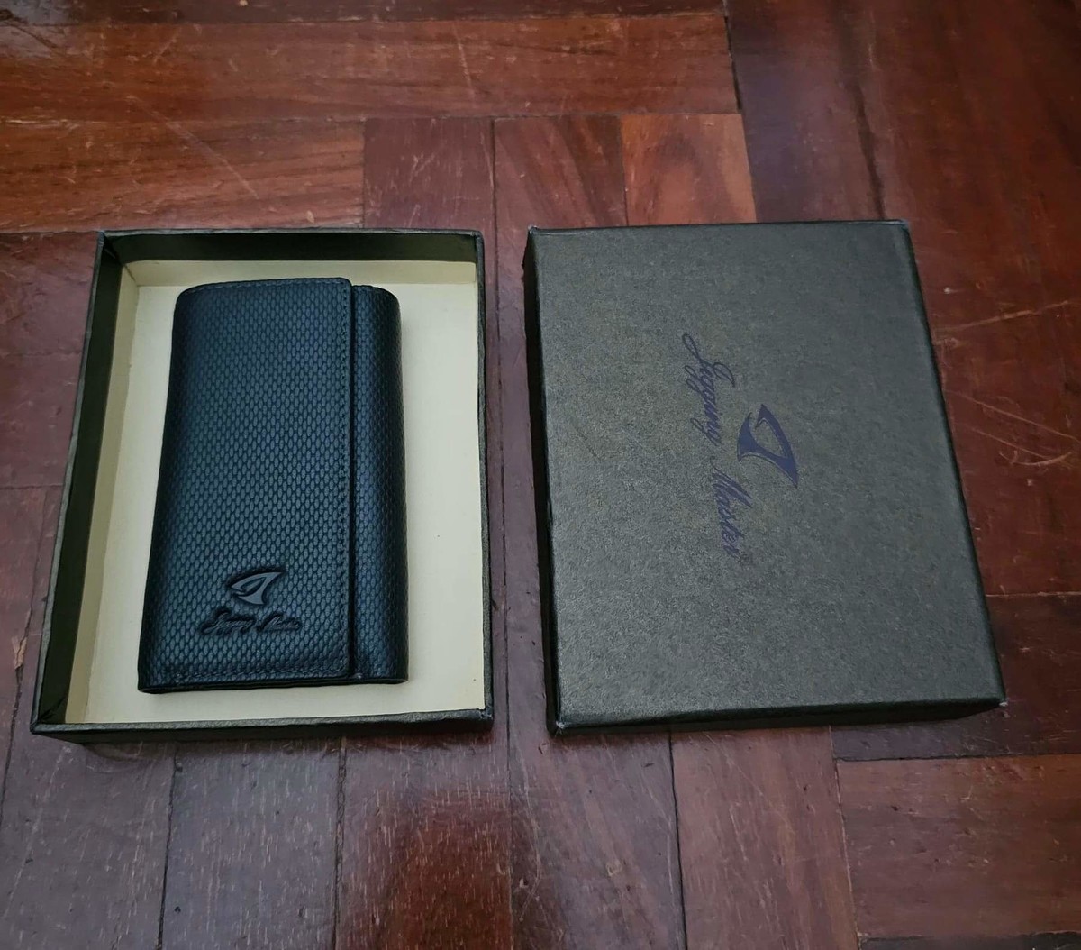 ( Rare​ item​ )​ Vายกระเป๋าใส่กุญแจ​ Jigging​ Master​ สภาพของใหม่​ 100% กล่องครบ