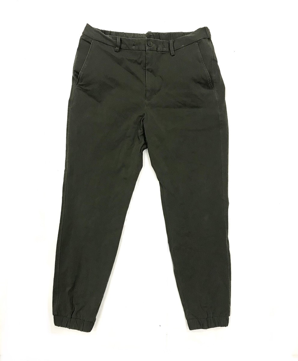 ~ € ~  กางเกง Jogger Uniqlo  (33-35)      250.-  