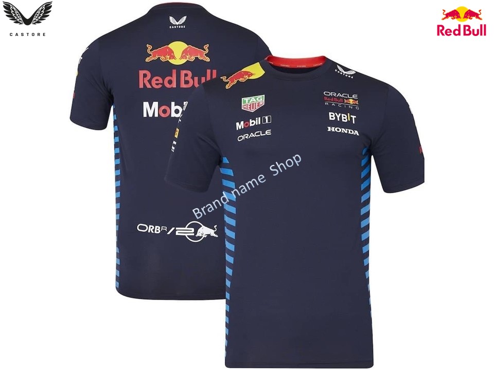 รายละเอียด :
เสื้อยืดแขนสั้นผู้ชายจากคอลเลกชันอย่างเป็นทางการของ Oracle Red Bull Racing เปิดโอกาสให