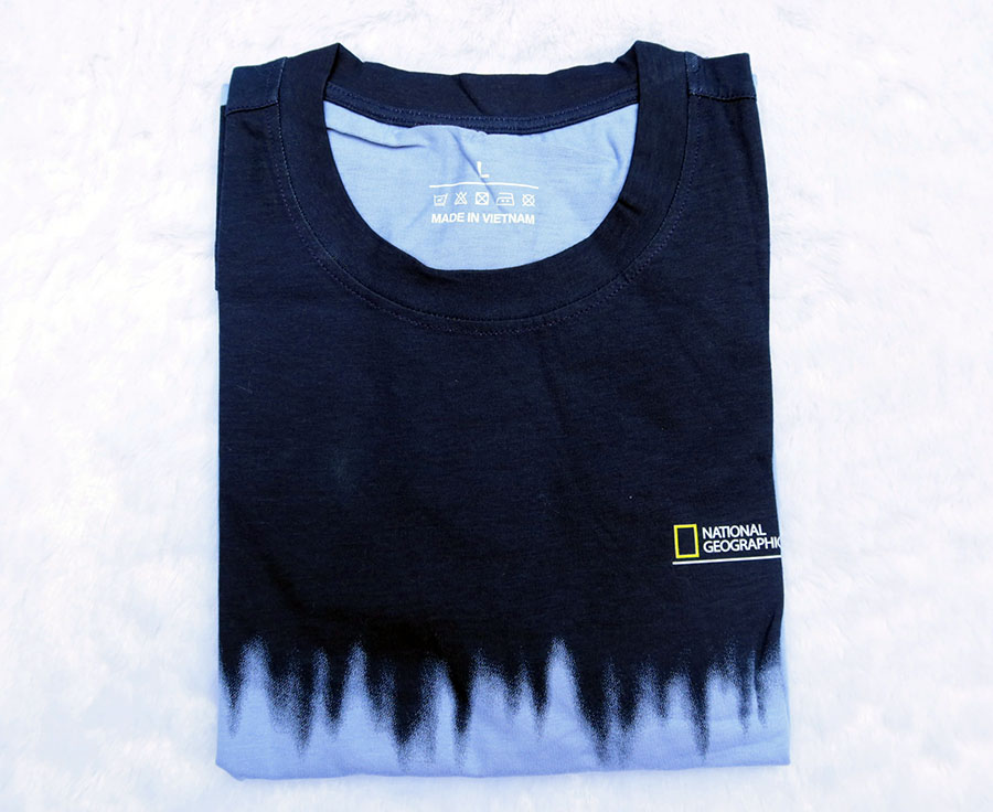 NATIONAL GEOGRAPHIC /L/XL (42/44) เสื้อยืดสีสวยใหม่ลิขสิทธิ์ของแท้ รวมส่ง kerry