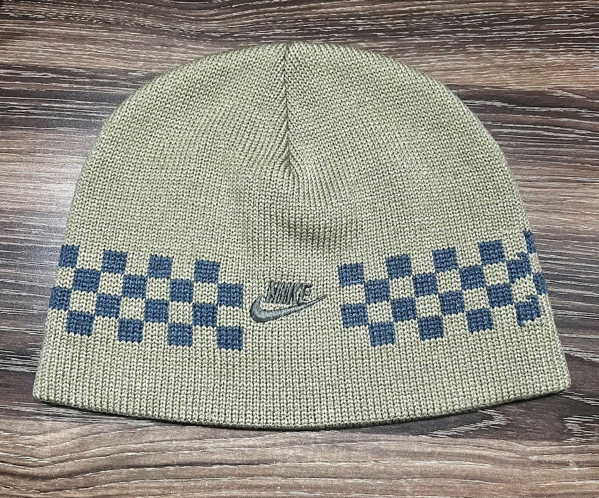 หมวก VINTAGE NIKE WOOL HAT