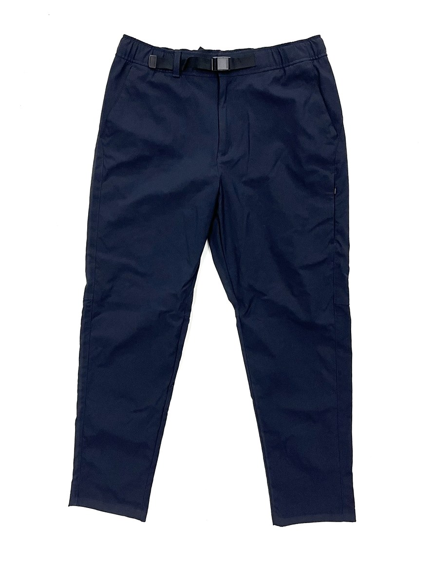 ~ € ~  กางเกง Uniqlo Nylon Utility Geared. (32-34)      350.-  