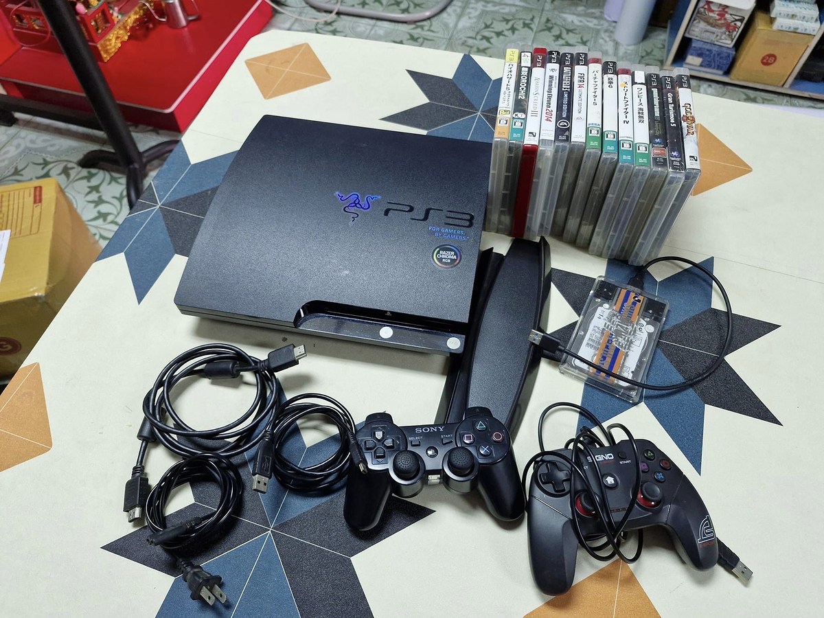 ขายไม่มีเวลาเล่น Ps3 สลิม 500G + เกมฮาดดิส+เกมแผ่น  