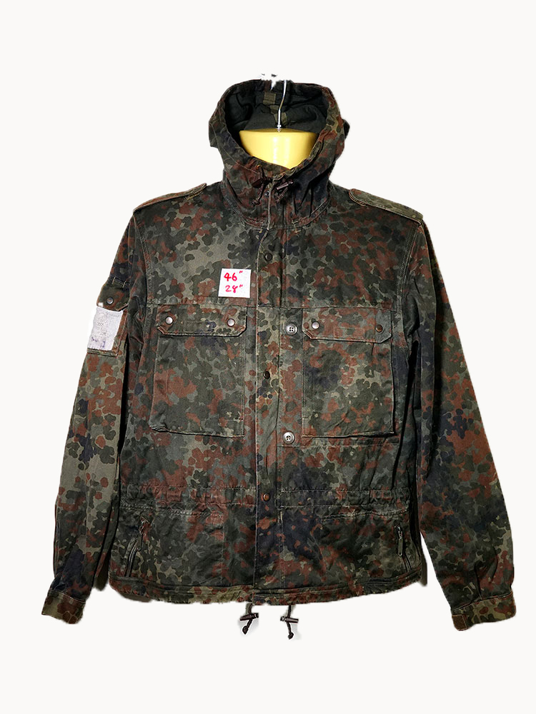 ## Vintage 90s German Army Camo Field Jacket ##