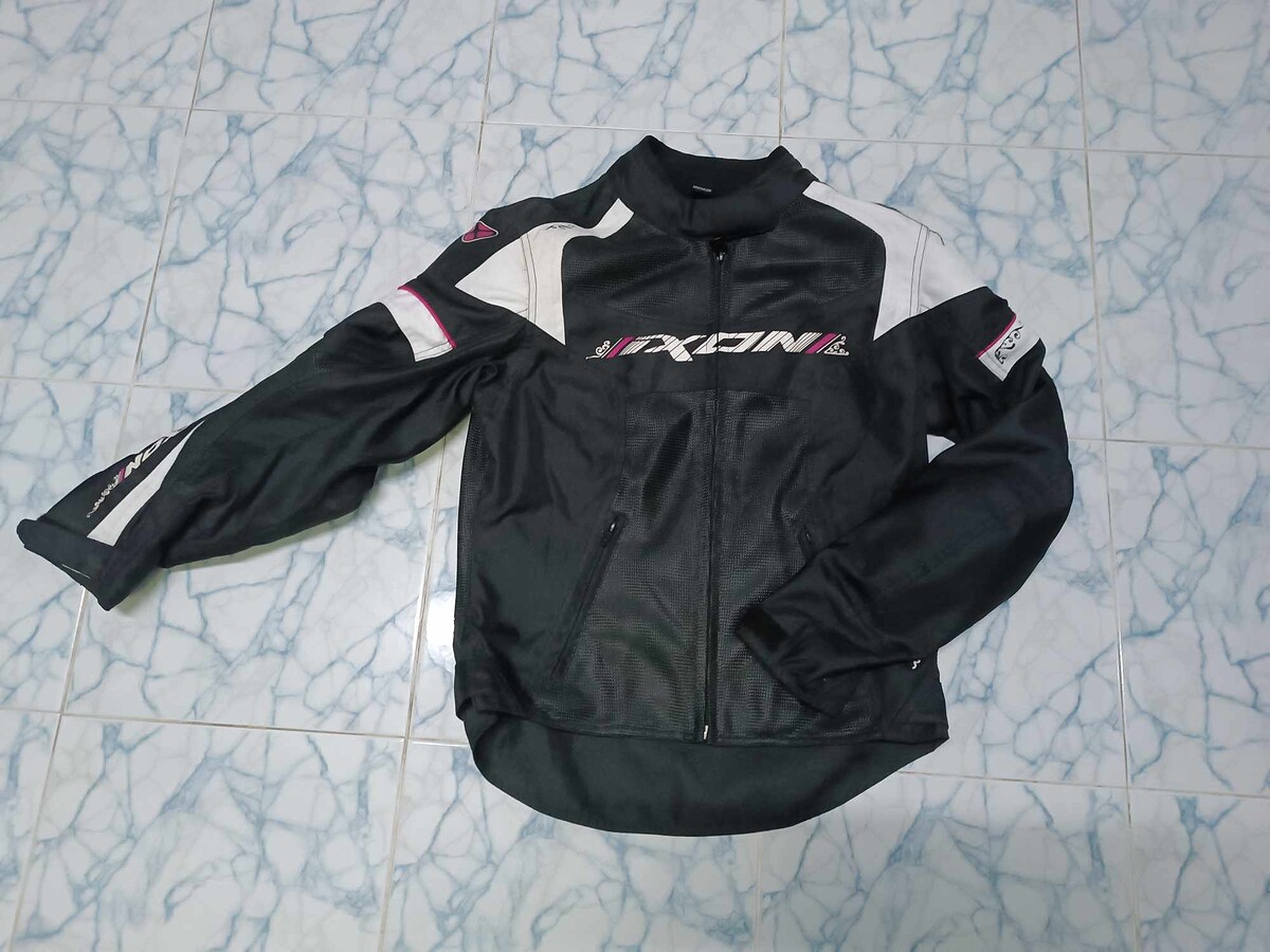 Ixon Sierra Lady Jacket สภาพยังไม่ได้ใช้งาน (ป้ายห้อย)