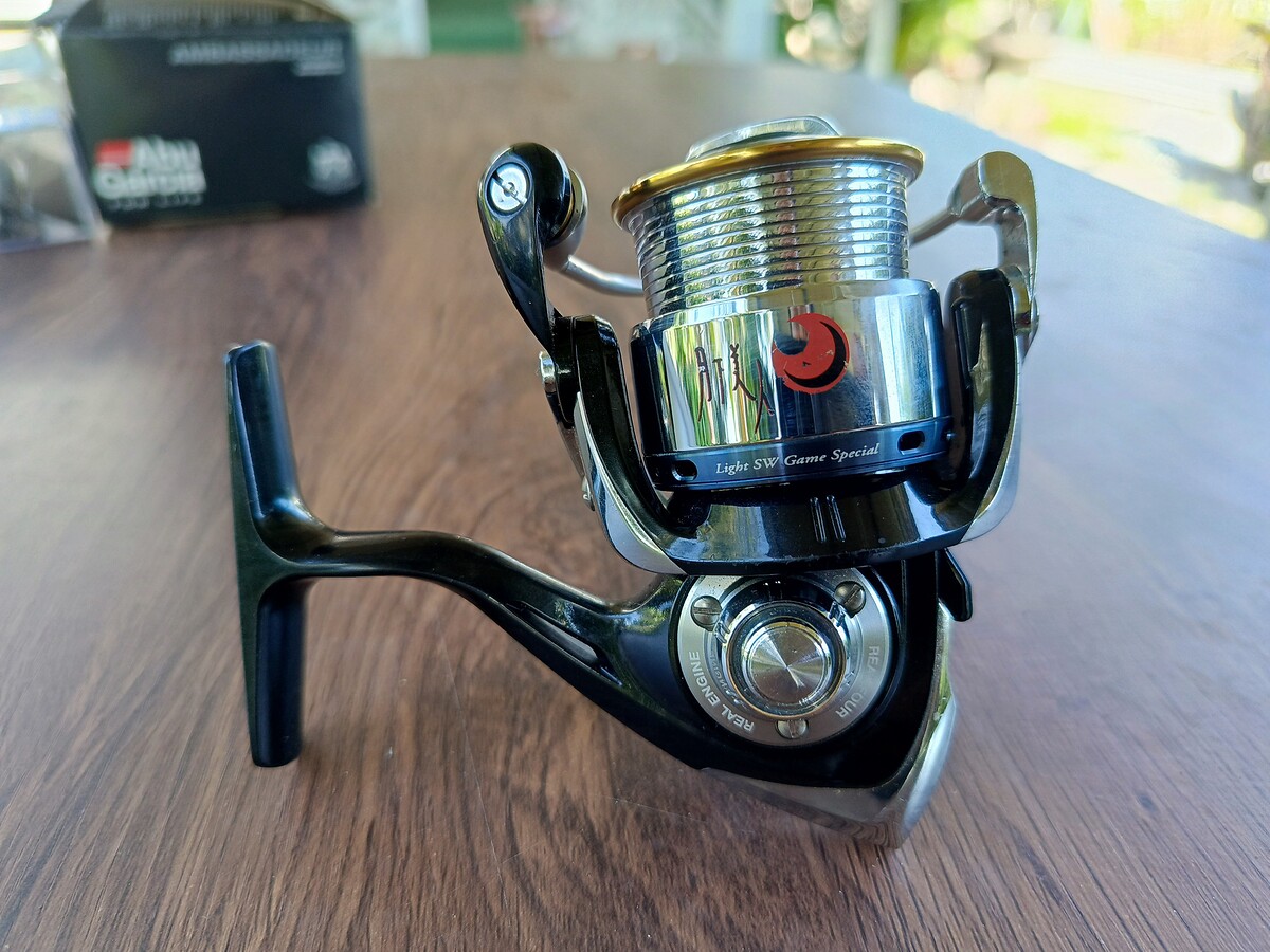 Daiwa gekgabijin 2004 สวยๆครับมีมีหนุนแต่งมาด้วยครับ