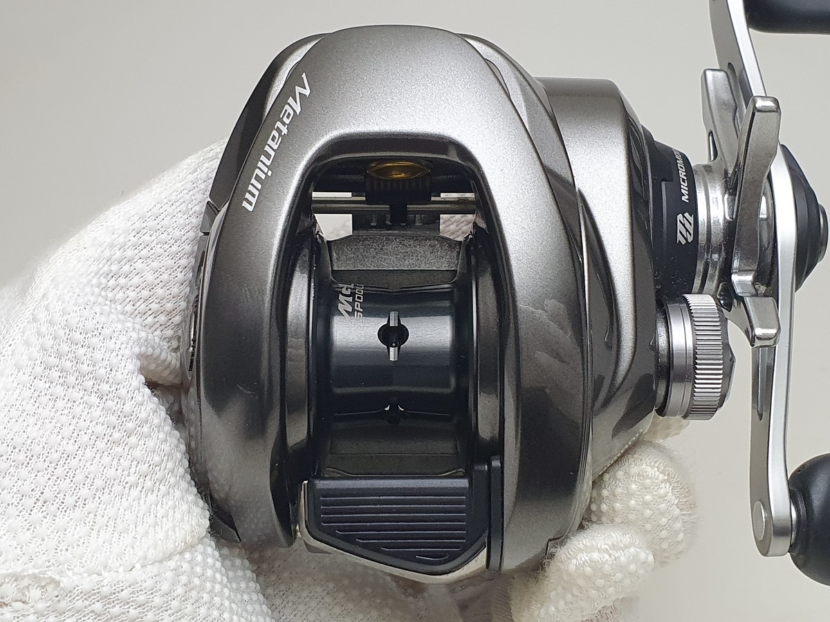  [q]

 [center] [b]*  *  *  *  SHIMANO METANIUM R 2020 *  *  *  *[/b][/center]


[/q]