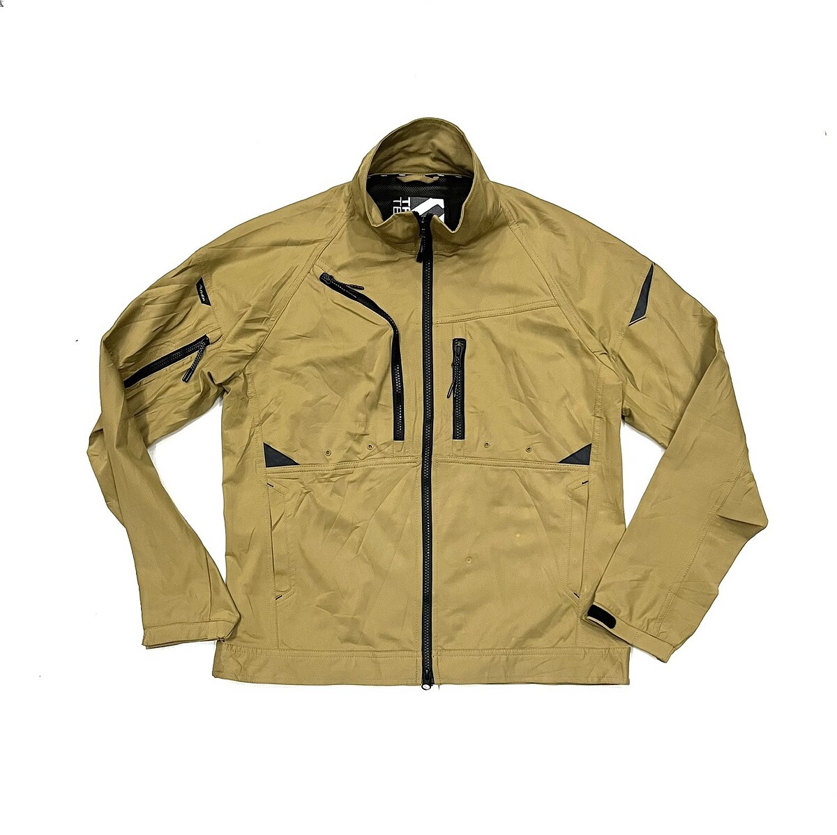 ~ € ~  Jacket Field Core    400.-