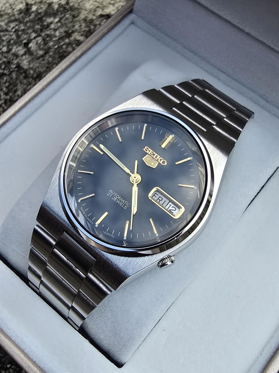 นาฬิกา Seiko 5​ Automatic กลไกลระบบเครื่อง 6309 หน้า​ดำVintage