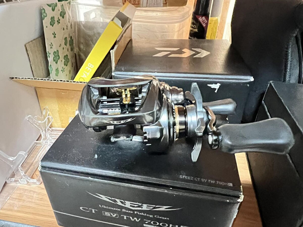 ขายรอก Daiwa Steez CT SV TW 700HL Rank B มีรอยจากการใช้งาน 