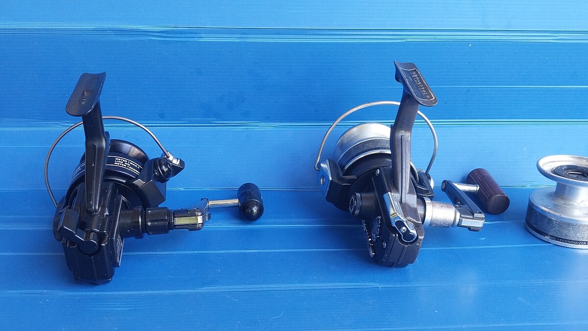 1.daiwa sport matic gs1000 ประมาณบีจี20สภาพสวยใช้งานปกติ ขาย 1050บาทส่งฟรี
2daiwa ss2000cวภาพตามรูป