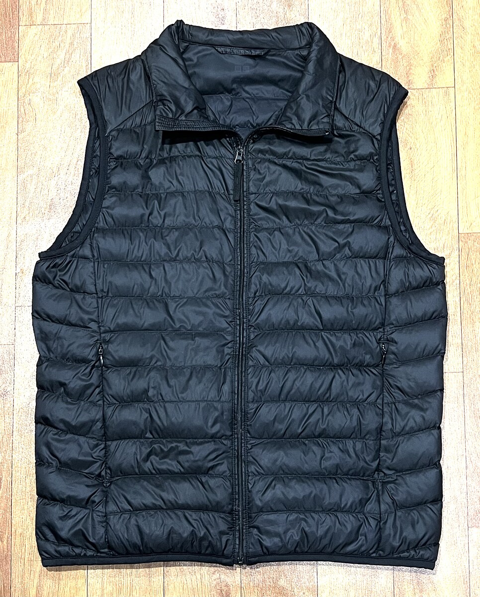 เสื้อ UNIQLO ULTRA LIGHT DOWN VEST 