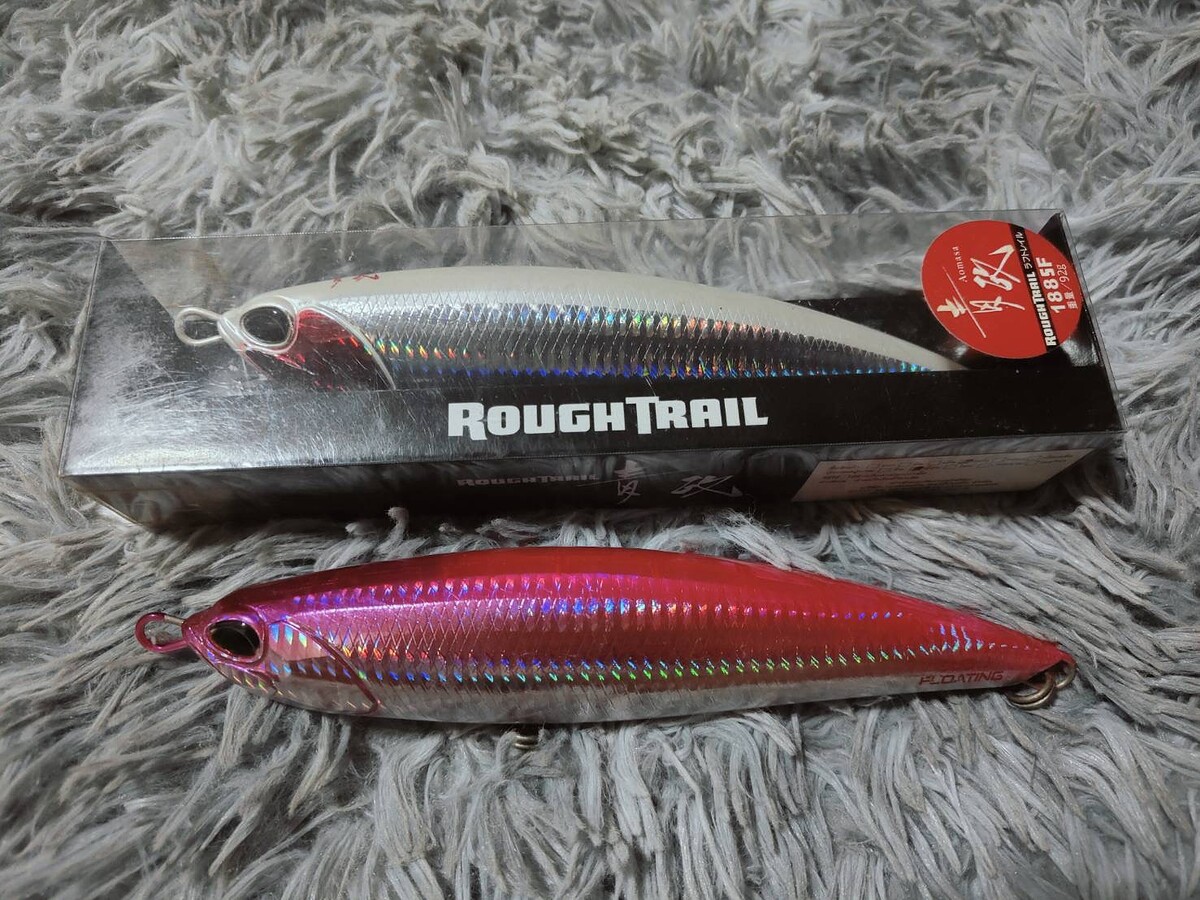 Rough trail 188Sf 82g ไหม่ 

Rough trail 188Sf 82g ไม่เคยลงน้ำ ไม่มีกล่อง 

ขายยกชุด 1550 บาทรวม