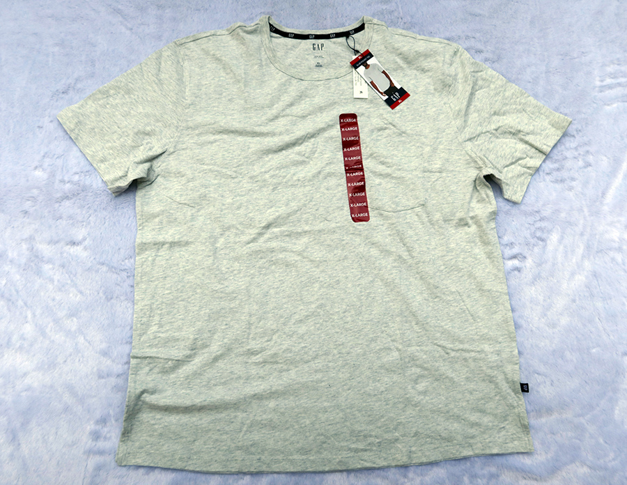 GAP Pocket Tee