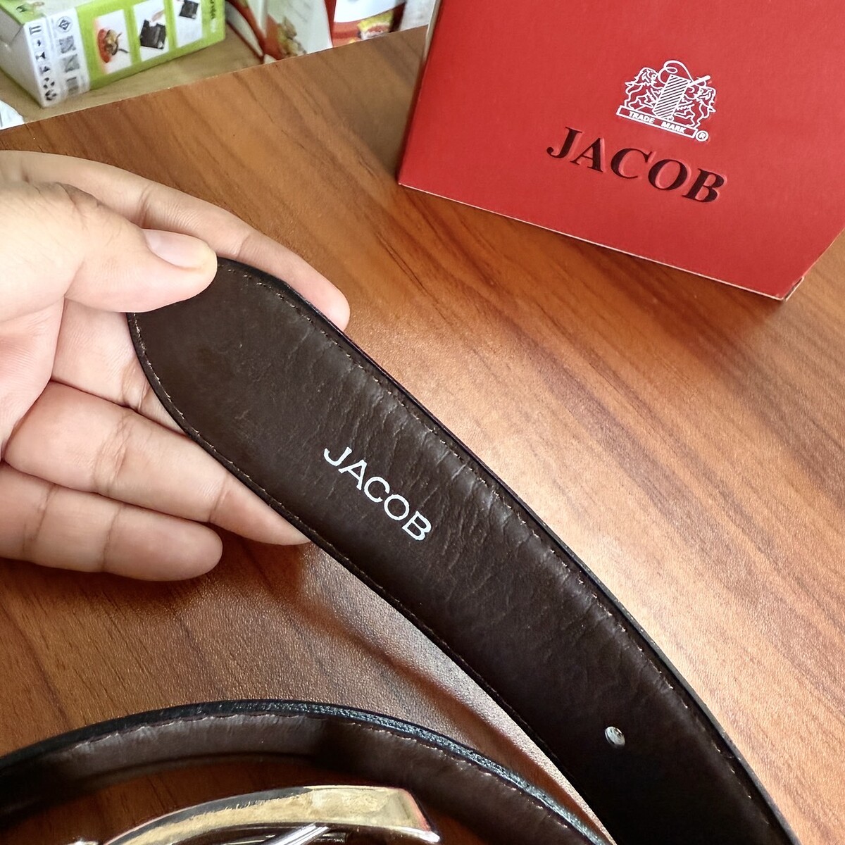 เข็มขัดผู้ชายแบรนด์ JACOB

กว้าง 40มิล
เอวตั้งแต่ 30-40” ใส่ได้ 

จากราคาป้าย 1,490
ลดเหลือ…..