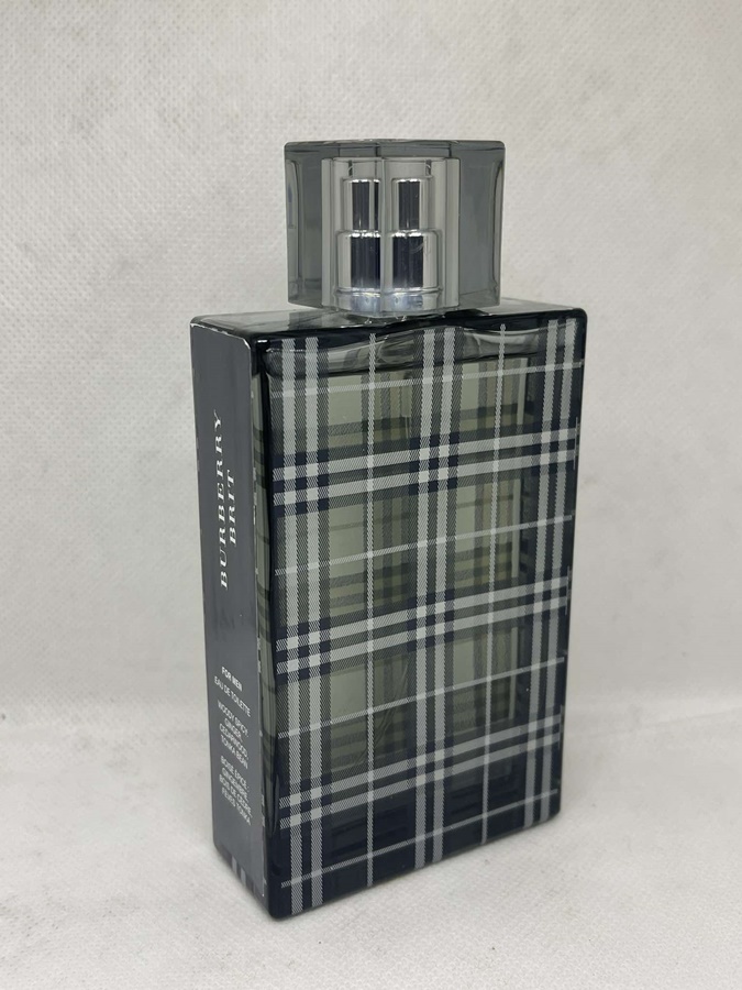 5.BURBERRY BRIT EDT 100ml (Tester) เกือบเต็ม 1050.-