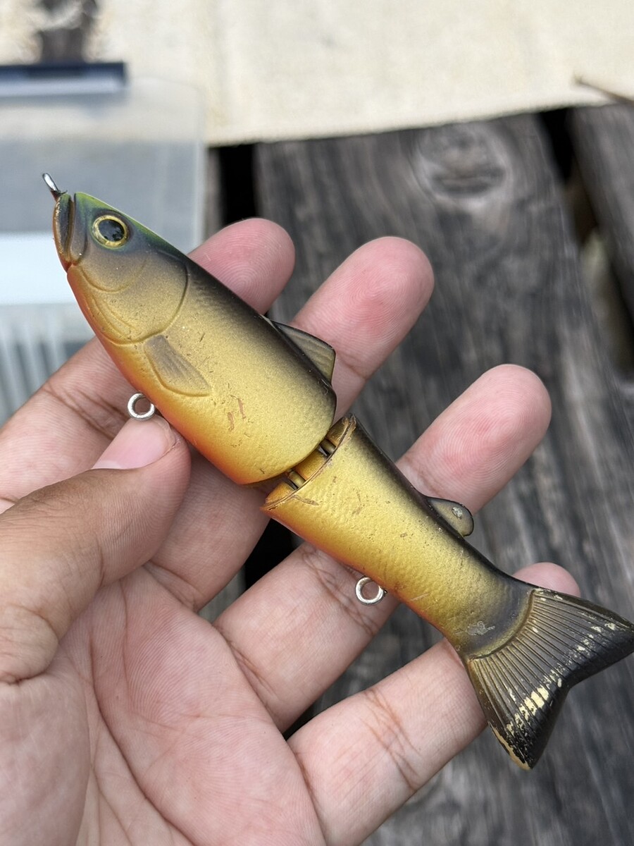 1.Deps slide swimmer 115 shudder tail   =  420 บาท
