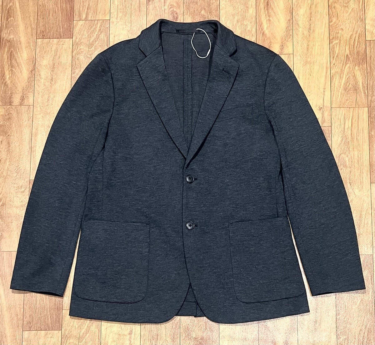 เสื้อสูท UNIQLO BLAZER 