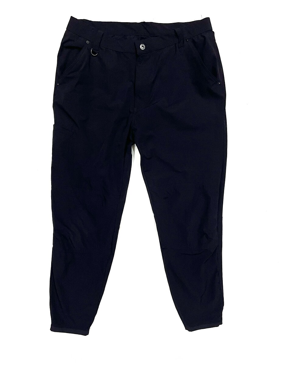 ~ € ~  กางเกง Jogger Field Core   (35-37)      250.-