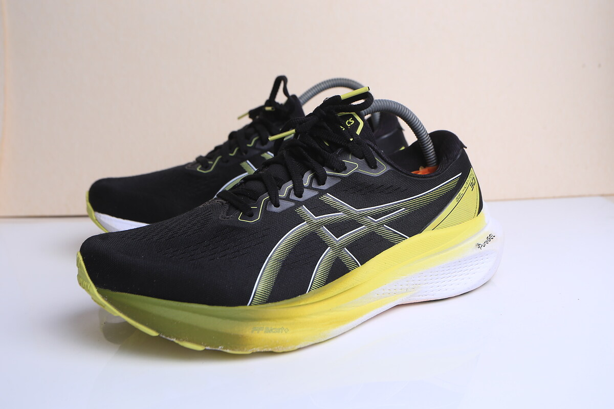 รองเท้าวิ่ง ASICS GEL-KAYANO 30 Size 27.5 หน้าเท้า Extra Wide 