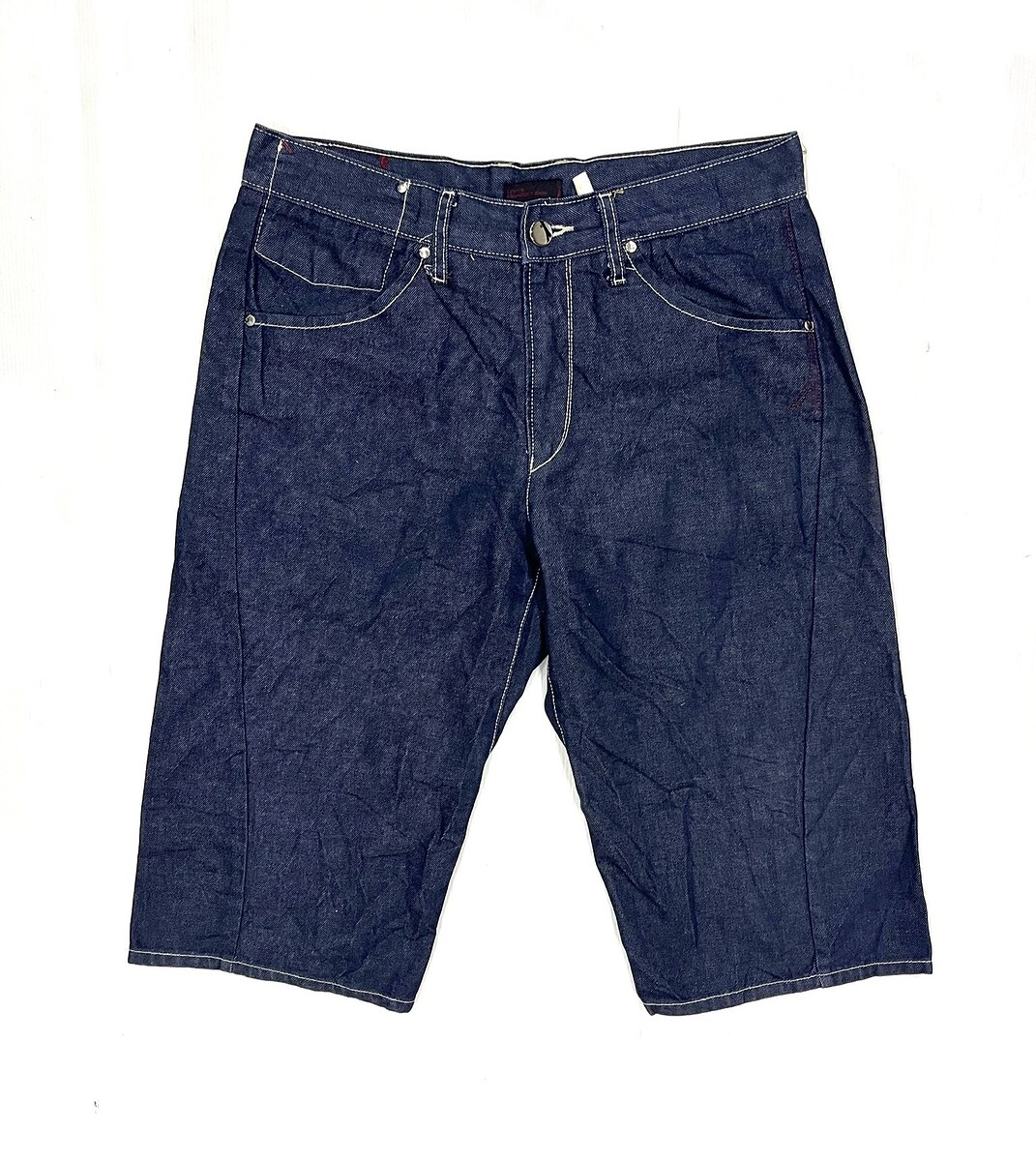 ~ € ~ กางเกงยีนส์ขาสั้น Levi’s Engineered  (33)   300.- 