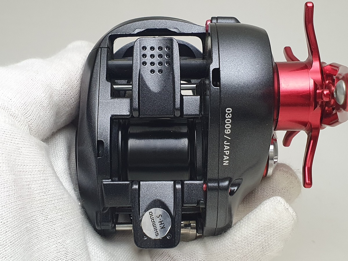  [q]

 [center] [b]*  *  *  *  SHIMANO ALDEBARAN BFS XG L 2012 *  *  *  *[/b][/center]


[/q]