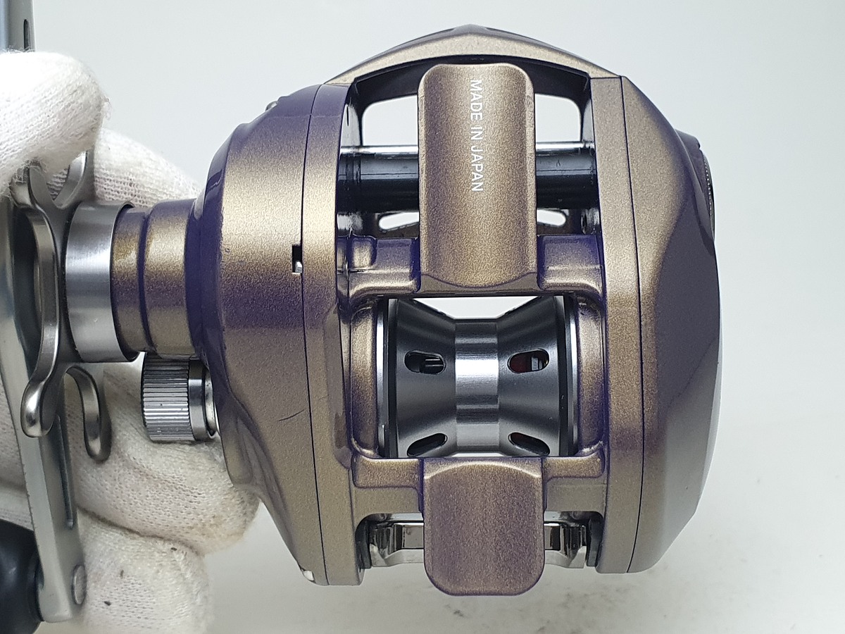  [q]

 [center] [b]*  *  *  *  DAIWA ALPHAS 103 2005 *  *  *  *[/b][/center]


[/q]