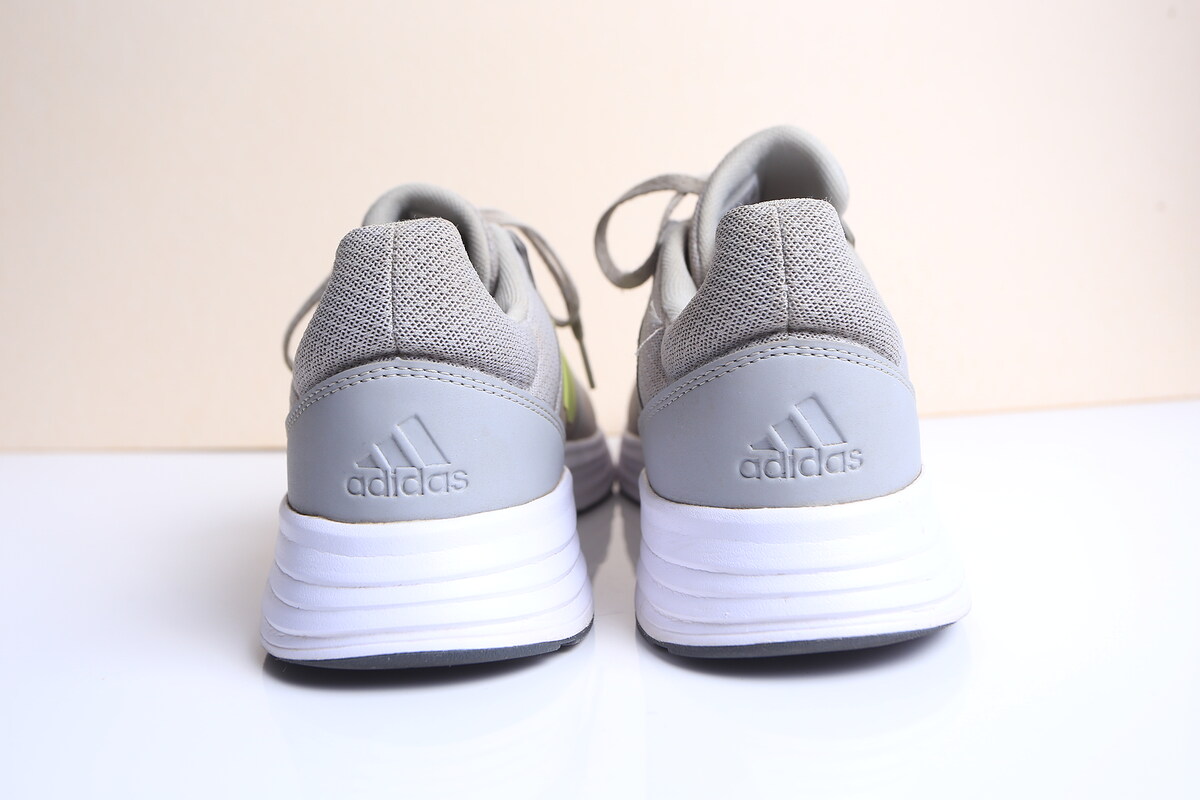 รองเท้า ADIDAS RUNNING รุ่น GALAXY 5 รองเท้าวิ่งออกกำลังกาย น้ำหนักเบา ลิขสิทธิ์แท้ พร้อมกล่องเดิม
