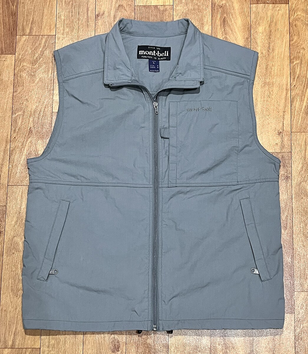 เสื้อกั๊กเดินป่า MONT-BELL VEST