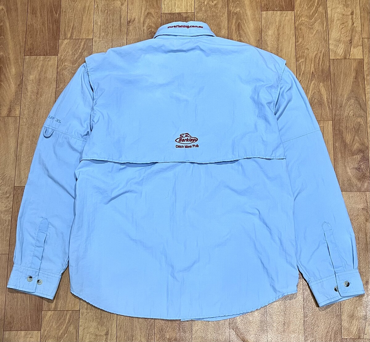 http://www.siamfishing.com/auction/view.php?aid=2007761#des_id2142416

 :cheer: :cheer: :cheer: :c