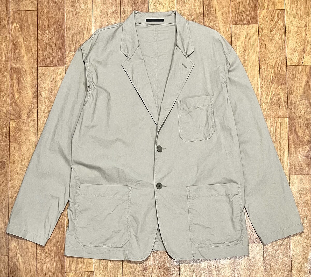 เสื้อสูท UNIQLO BLAZER  