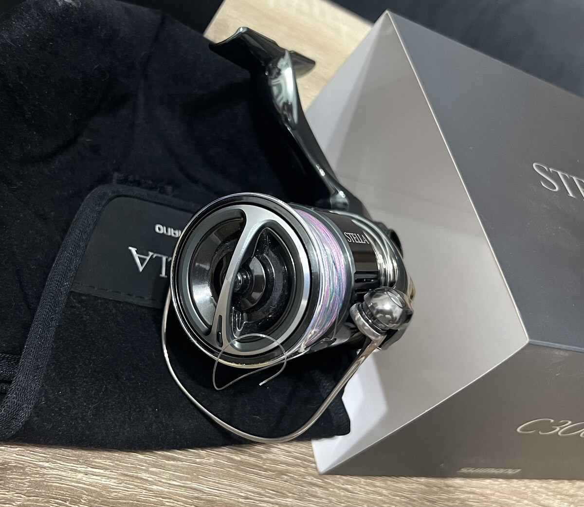 stella c3000
รอกเหมือนใหม่ใช้งานน้อยมาก ส่วนใหญ่เก็บครับ
มีรอกถุงกล่องคู่มือของเดิมครบ
พร้อม
มือ