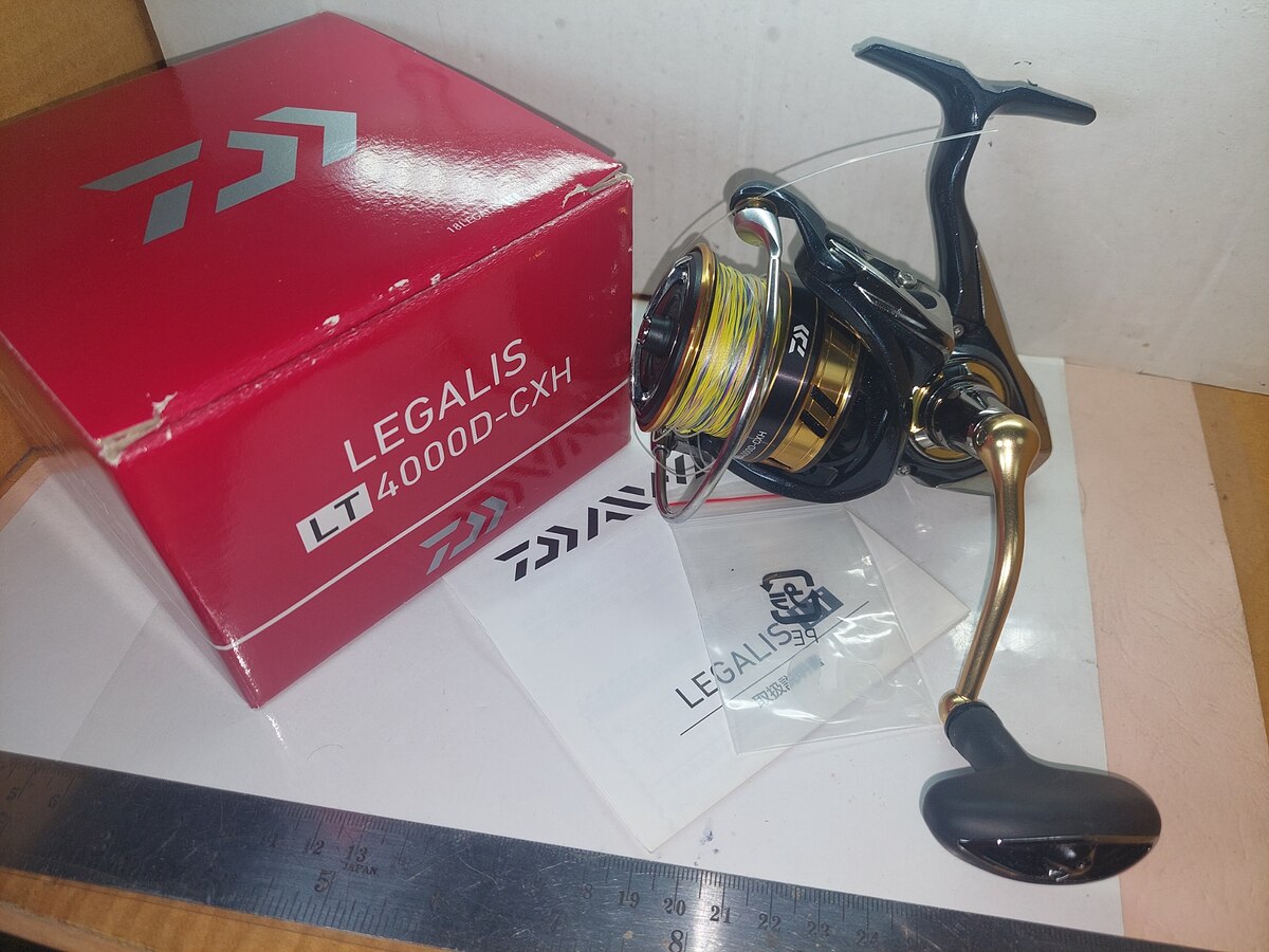   Dum fishing   #  8       *******   DAIWA   LEGALIS  LT 4000 - CXH ********