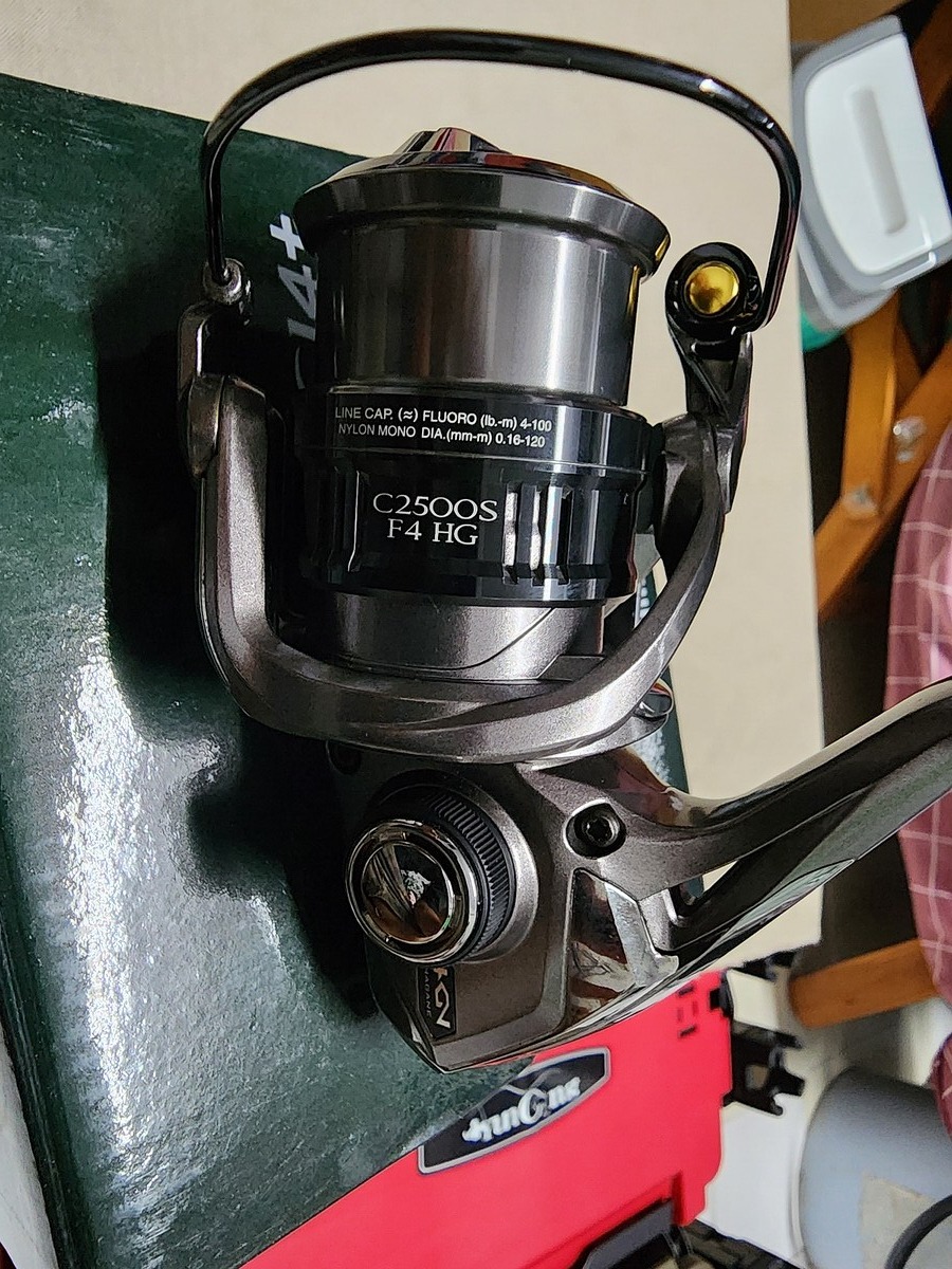 Shimano Complex  C2500 shg