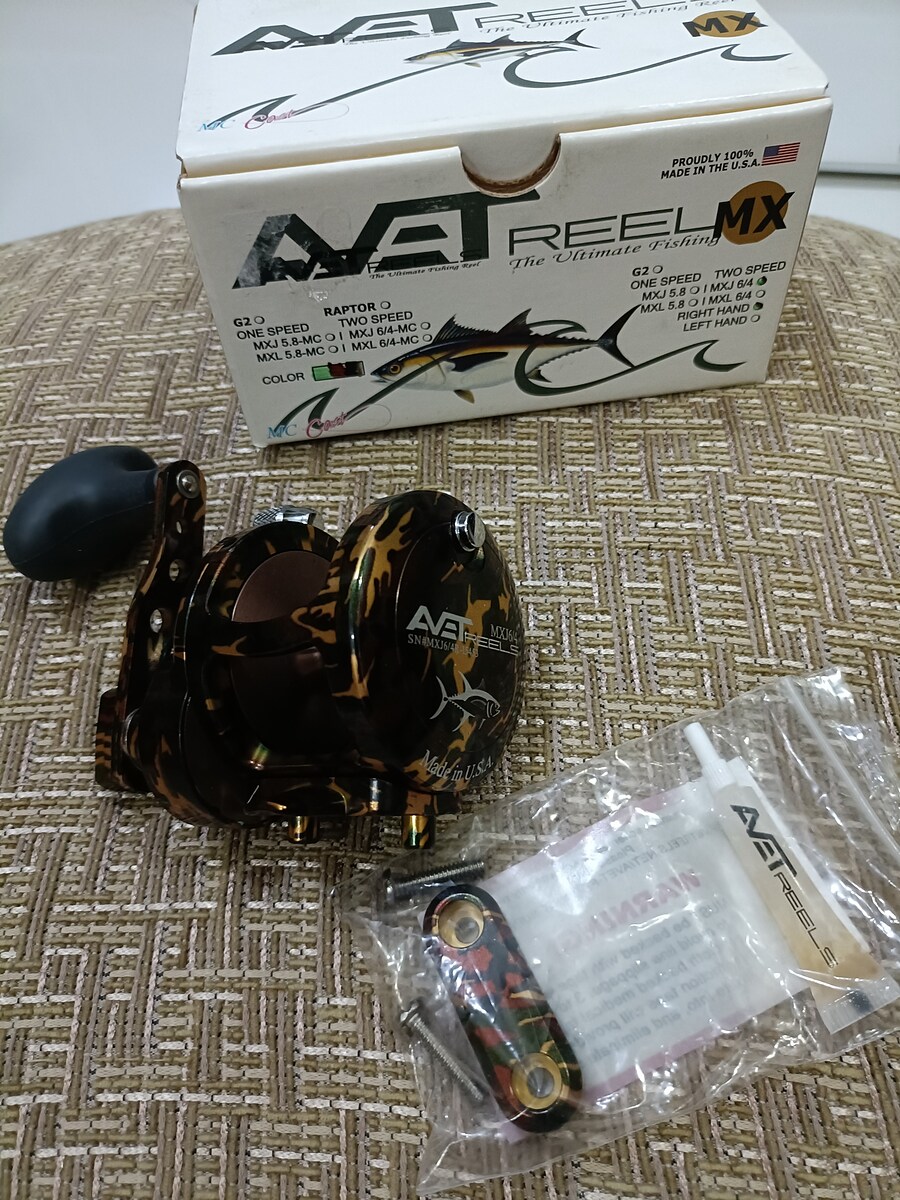 ==>Avet MXJ6/4 ลายพลาง 2Speed  New in box100% 