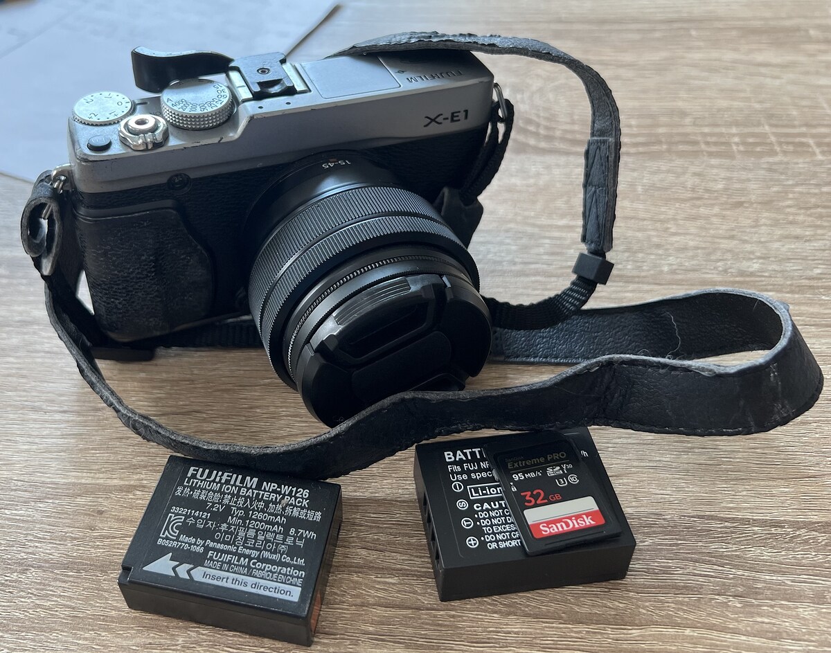 กล้อง fujifilm xe-1