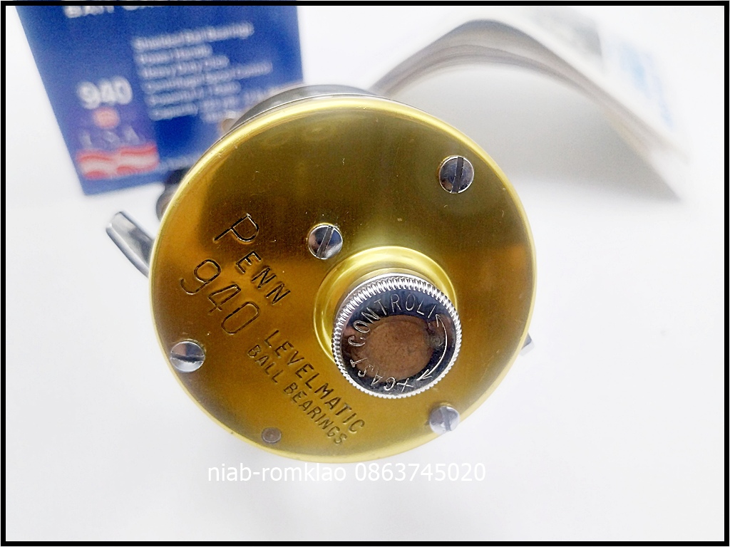 [b][q]Penn 940 USA ขาไม่ปั๊ม สภาพสวย มีรอยบ้าง ใช้งานปกติ  น่าใช้น่าสะสม 


มีกล่อง คู่มือ ไดอะแก