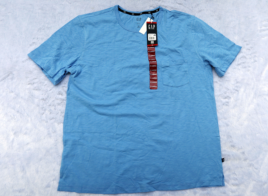 GAP Pocket Tee