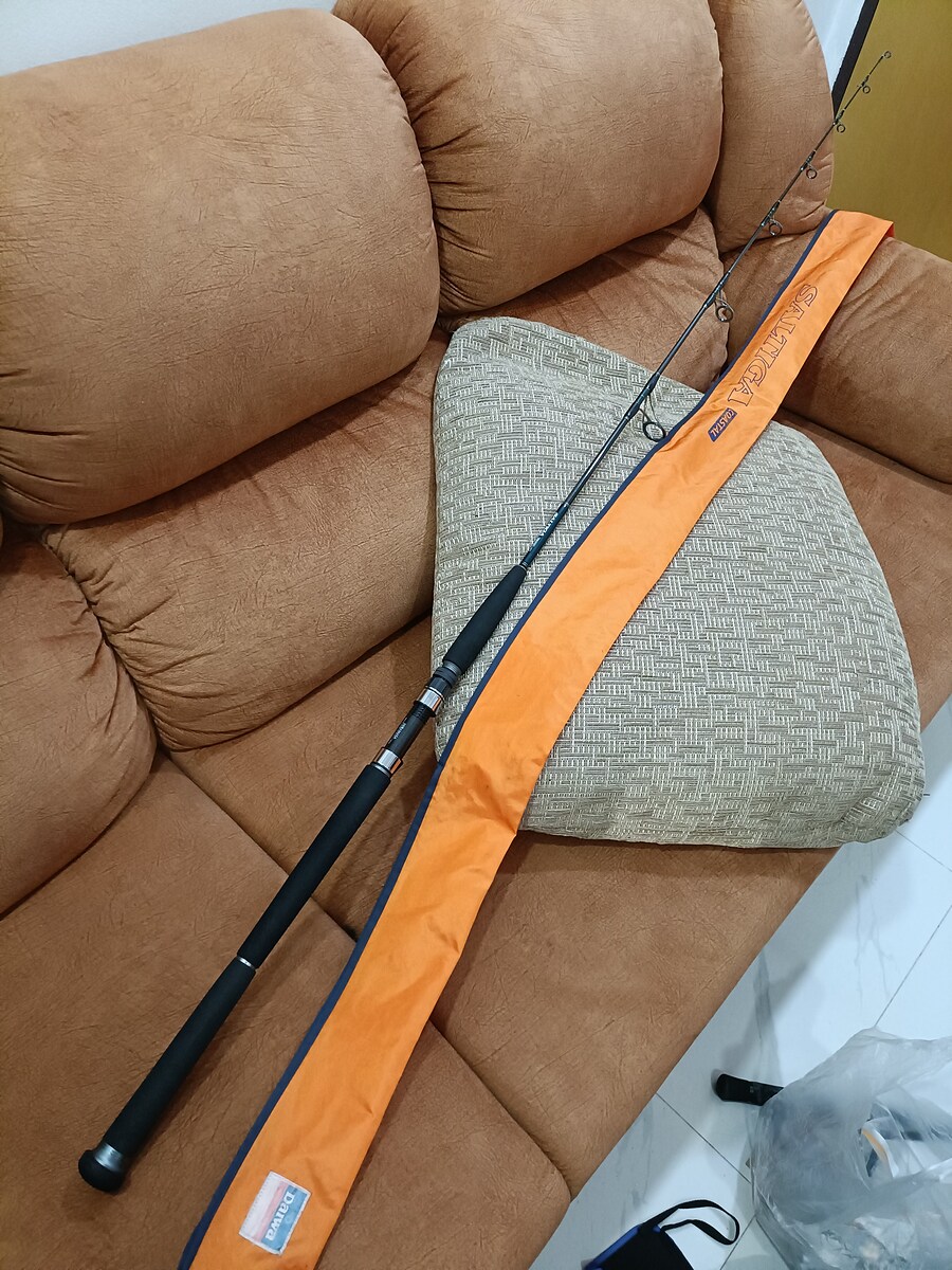 ==>คันสปิน Daiwa Saltiga  Hiramasa ซองส้ม 6f Pe4 สวยๆครบซอง