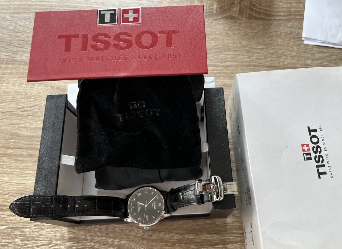 นาฬิกาTISSOT LE LOCLE POWERMATIC 80 มีอะไรมาแลกกันได้ครับ