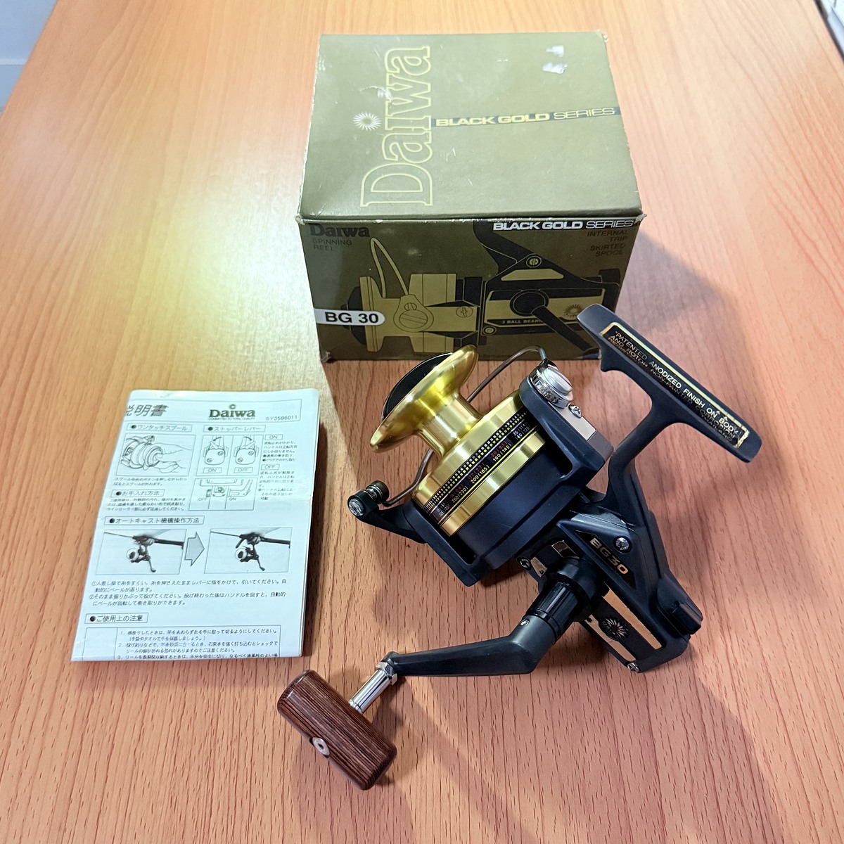 Vายรอกสปิน Daiwa BG30 TH สภาพโครตสวย กล่องครบ