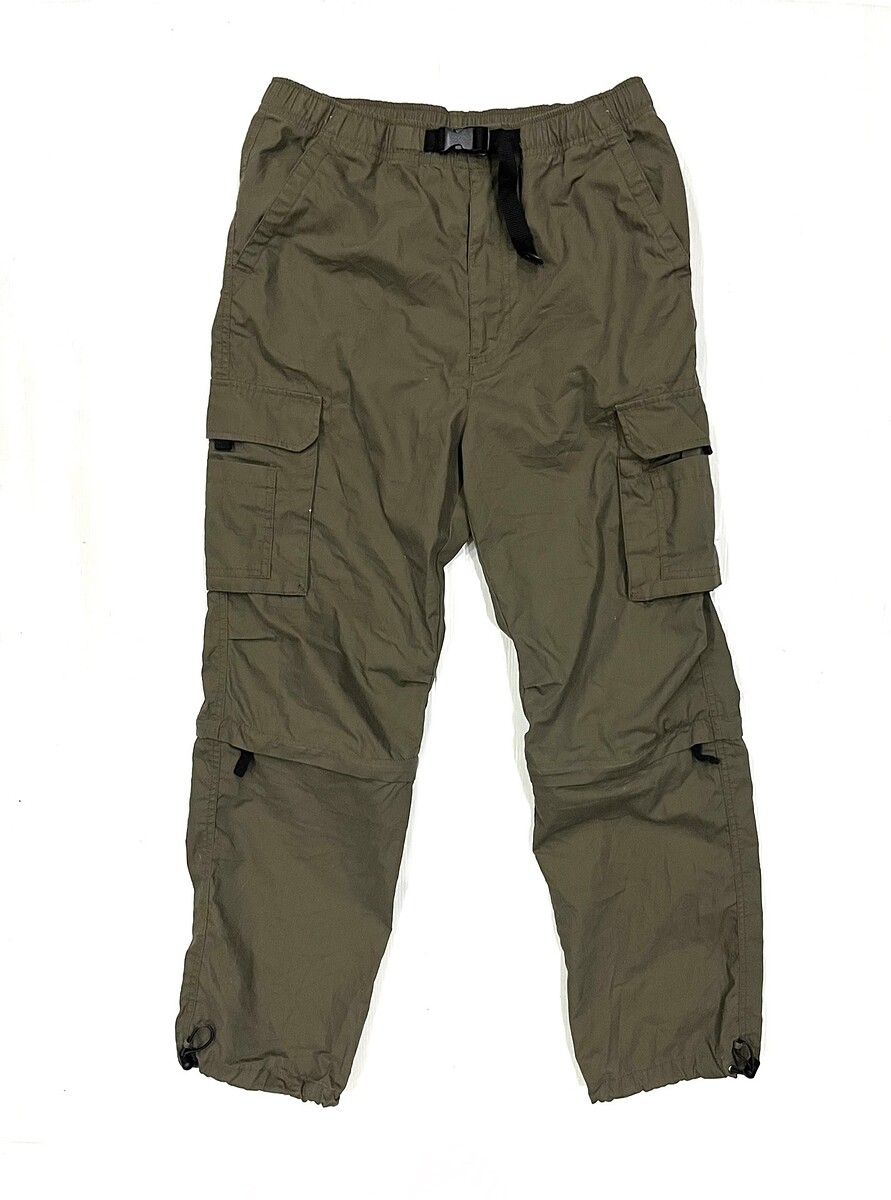 ~ € ~  กางเกง Outdoor Converse (32-34)       300.-  