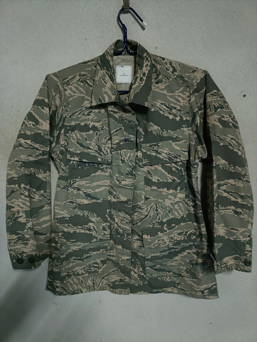 เสื้อทหาร US.ARMY ลายพราง TIGER AIR FORCE   Size: 2R