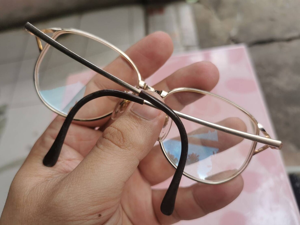 แว่น titan-p made in japan   ไทเนเนียม หายาก 
