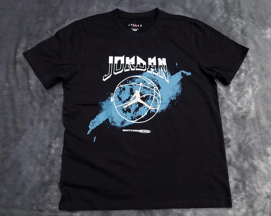 NIKE JORDAN / L(44) เสื้อยืดแขนสั้นลายสกรีนที่อกเสื้อสวยใหม่แท้ รวมส่ง flash